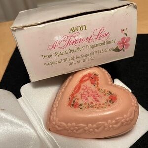 Vintage Avon A Token of Love Special Occasion Fragranced Heart Nesting Soaps